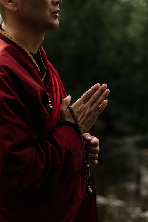 Meditation practices transcending religious boundaries